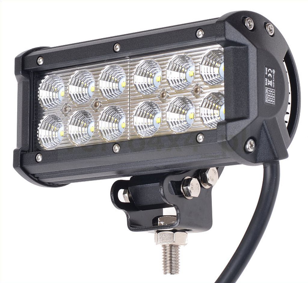 PANEL LAMPA ROBOCZA 36W CREE LED KOMBAJN CIĄGNIK BUS