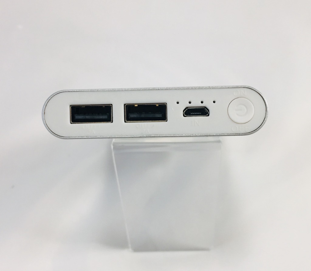 GRUNDIG POWER BANK 2XUSB 8000mAh - obrazek 3