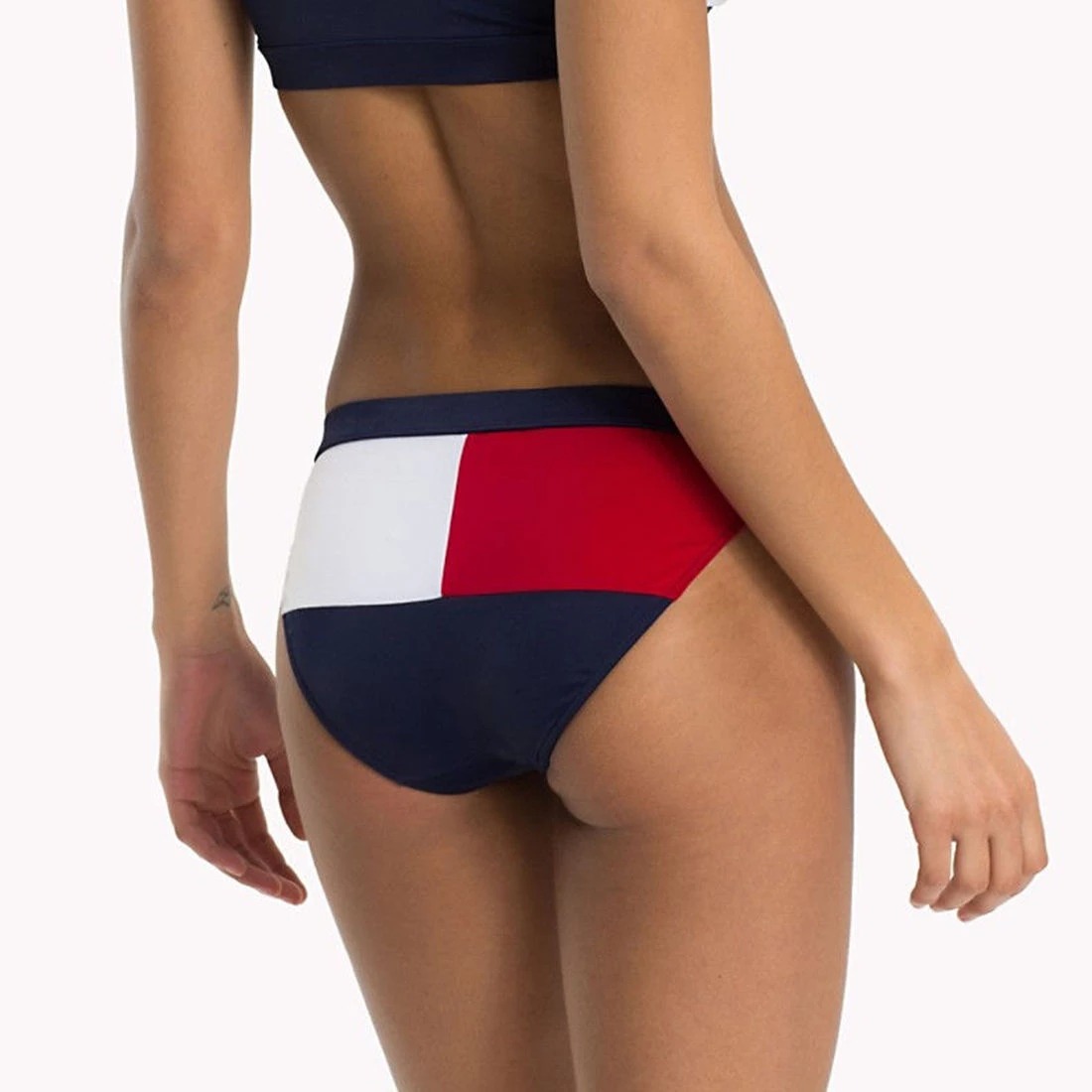 Damski strój kąpielowy dwuczęściowy - obrazek 2