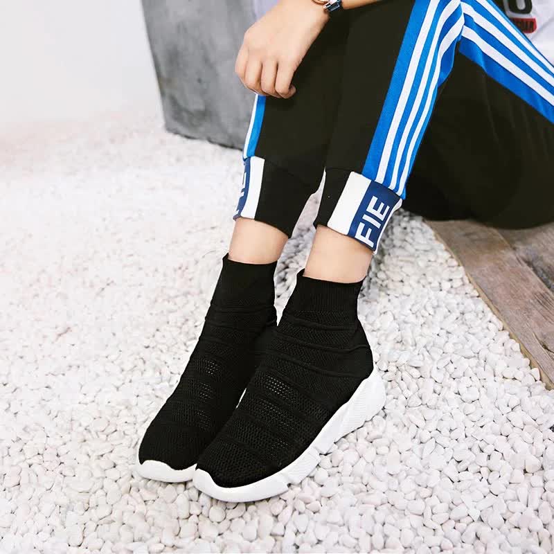 Damskie sportowe buty za kostkę - obrazek 2