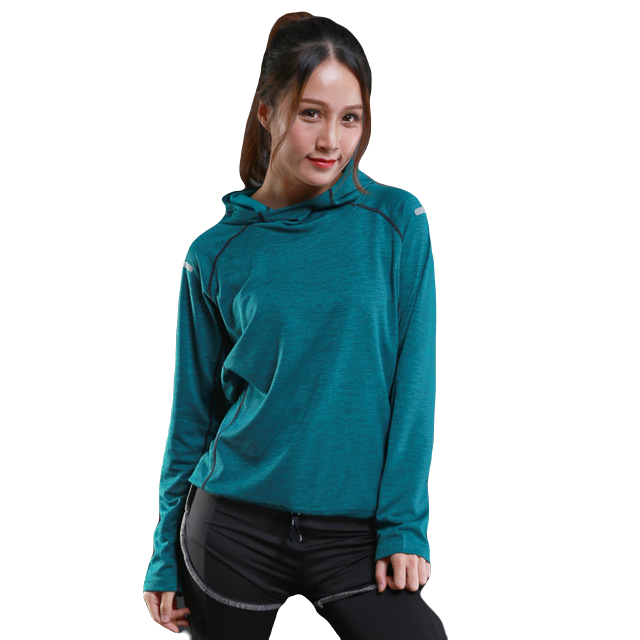 Sportowa damska koszulka fitness z kapturem