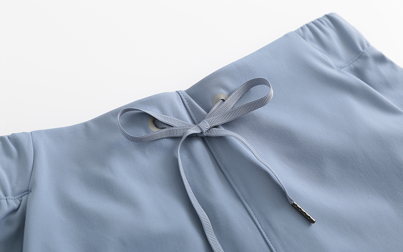 Damskie szorty treningowe - obrazek 4