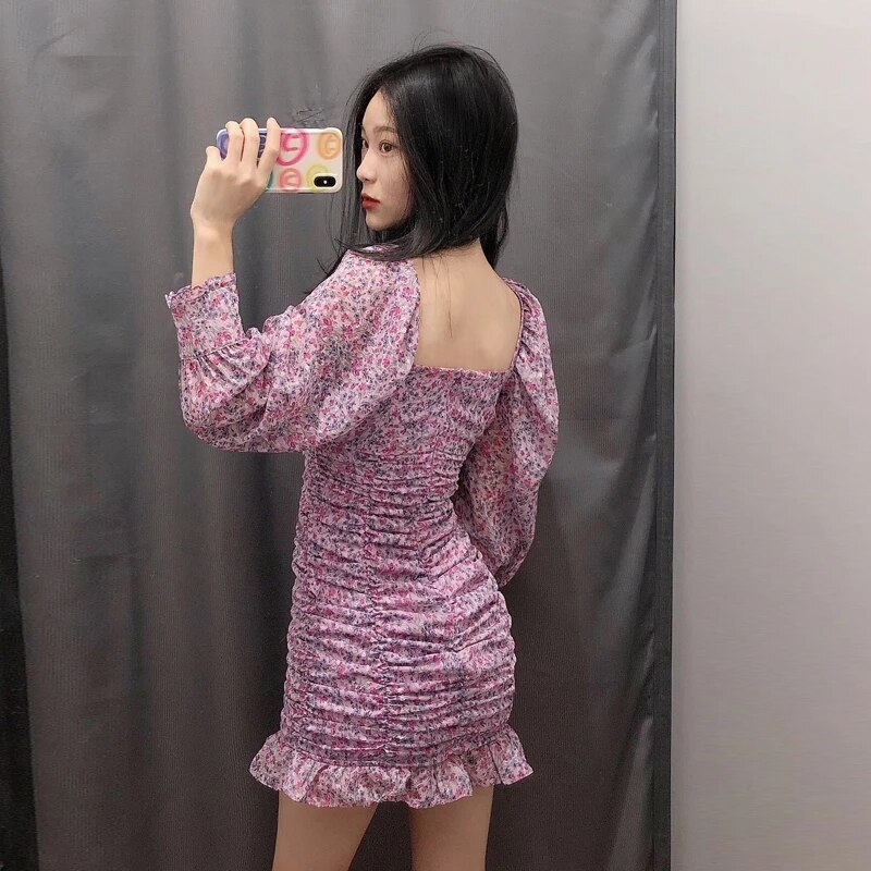 Damska kwiatowa sukienka z bufiastymi rękawami - obrazek 5