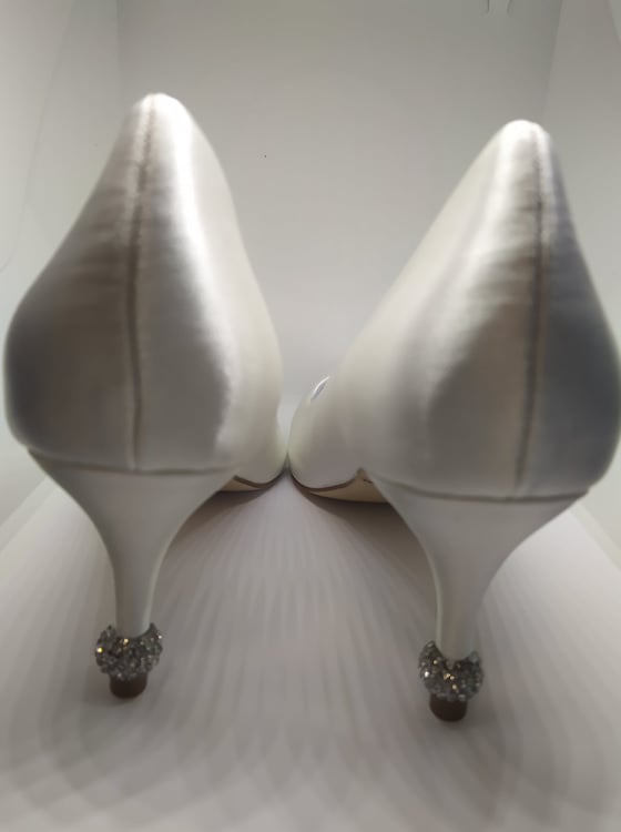 Damskie szpilki ze skóry ekologicznej satyna - obrazek 4