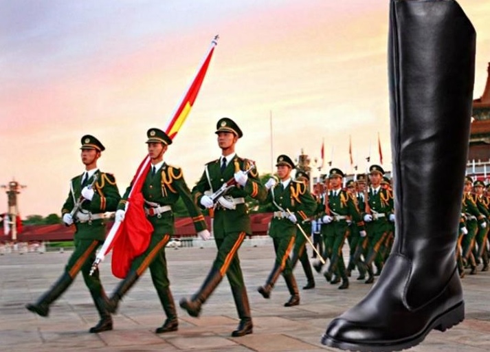 Męskie wojskowe ze skóry ekologicznej - obrazek 4