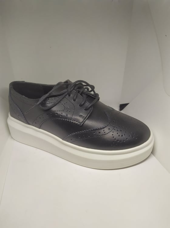 Damskie słowiańskie trampki - obrazek 2