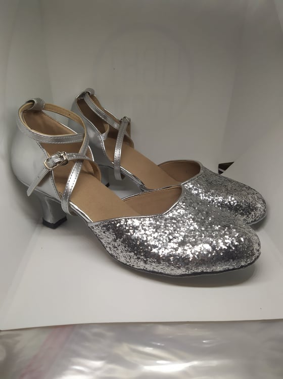 Damskie buty do tańca - obrazek 2