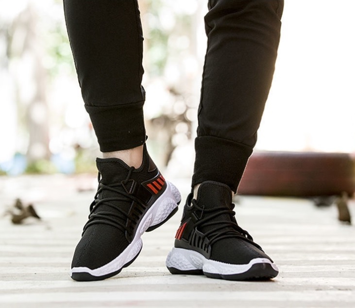 Męskie adidasy oddychające w kolorze czarnym - obrazek 3