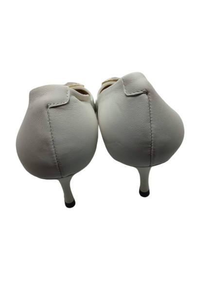 Damskie skórzane czółenka na niskiej szpilce - obrazek 3