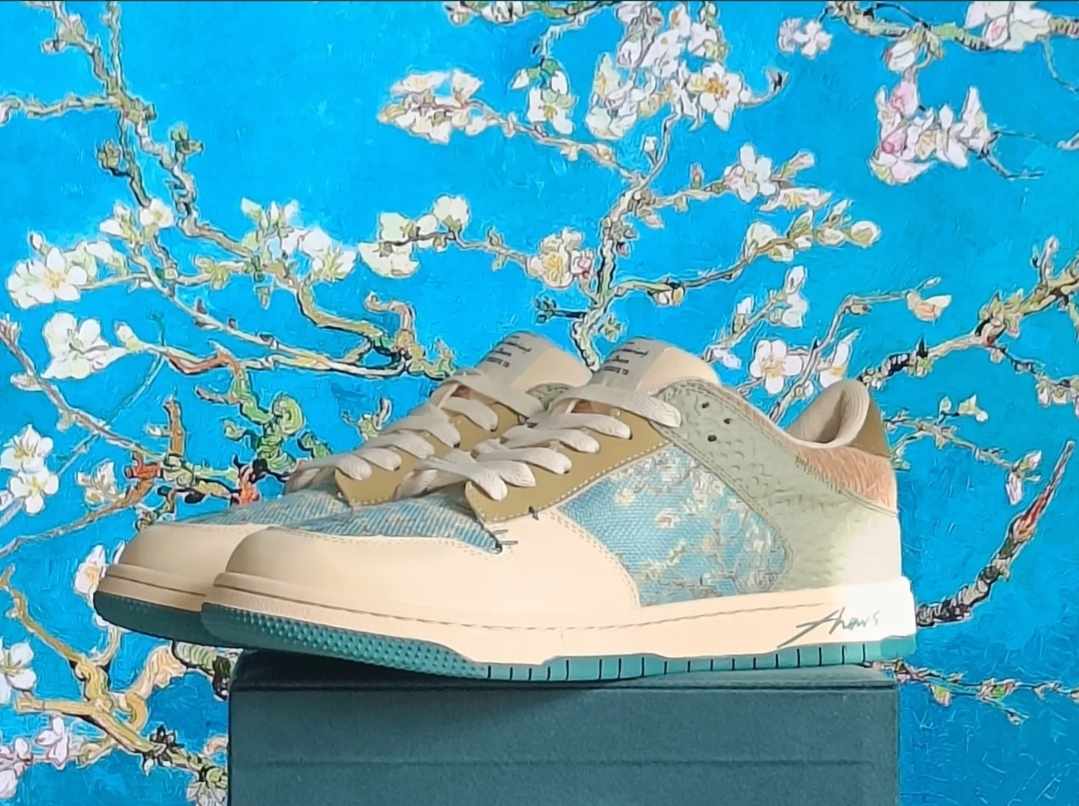 Męskie sneakersy kwiatowy print rozmiar 43 - obrazek 3