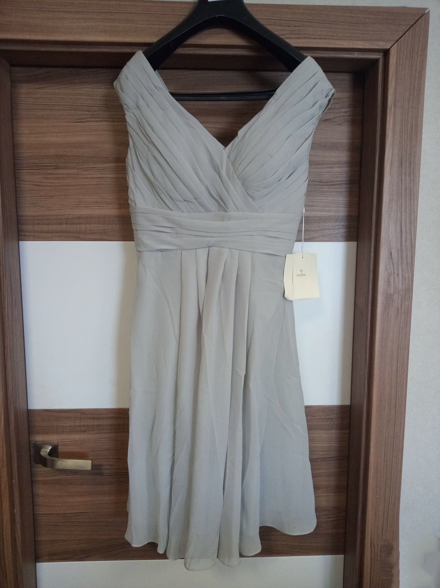 Sukienka szyfonowa dla druhny z dekoltem V SZARA ! - obrazek 2