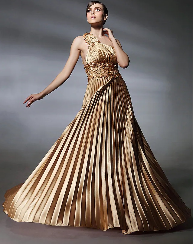 Satynowa suknia na jedno ramię w kolorze Fuksji - obrazek 2