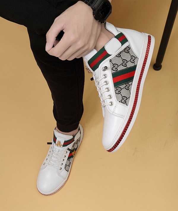 Męskie sportowe trzewiki ze zdobieniami 26,5cm - obrazek 4