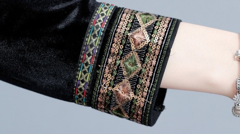 Damska welurowa tunika z rozcięciem - obrazek 5