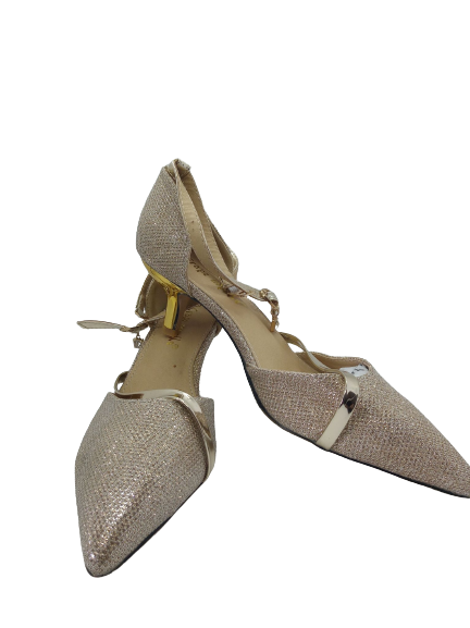 Cekinowe czółenka damskie na niskiej szpilce 23,5cm - obrazek 4