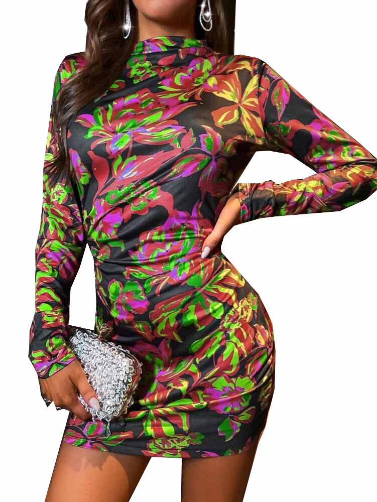 Kwiatowa mini sukienka z długim rękawem