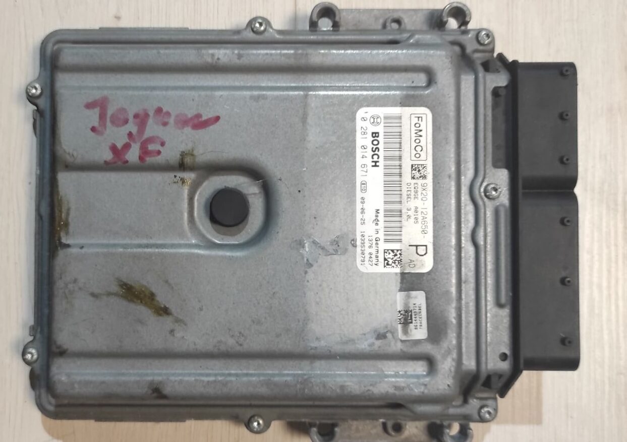 KOMPUTER SILNIKA JAGUAR XF X351 0281014671