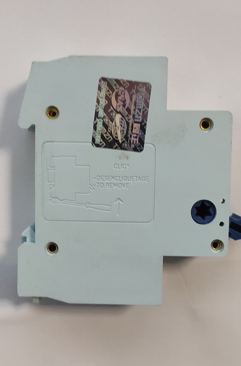 Wyłącznik izolacyjny HL30 125A - obrazek 2