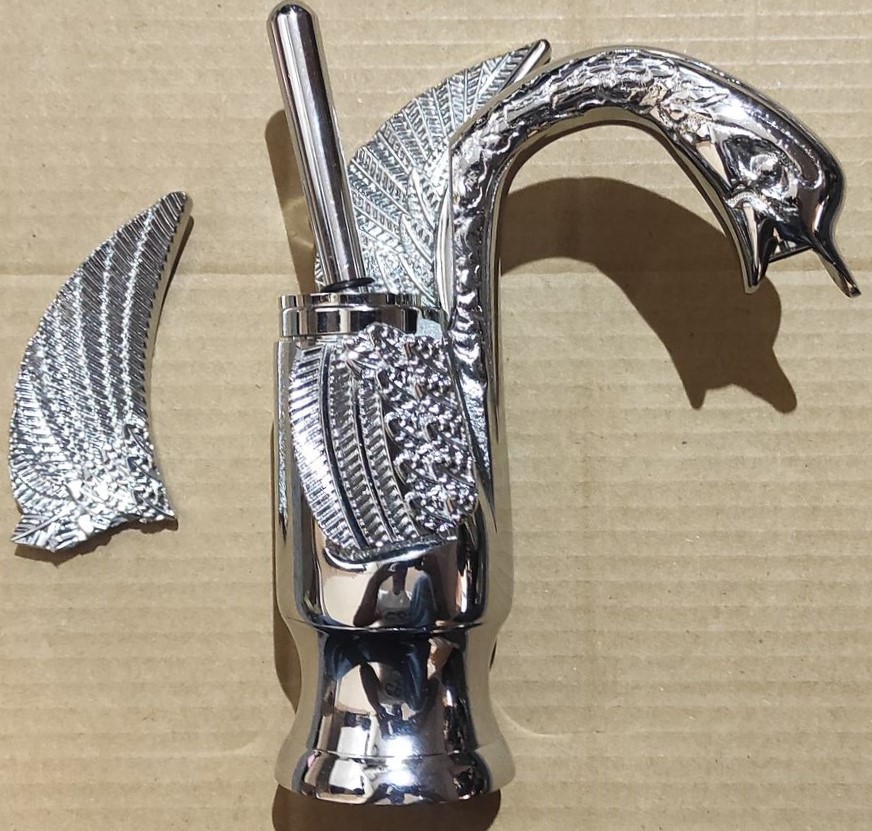 Bateria umywalkowa srebrna 18cm ŁABĘDŹ - obrazek 3