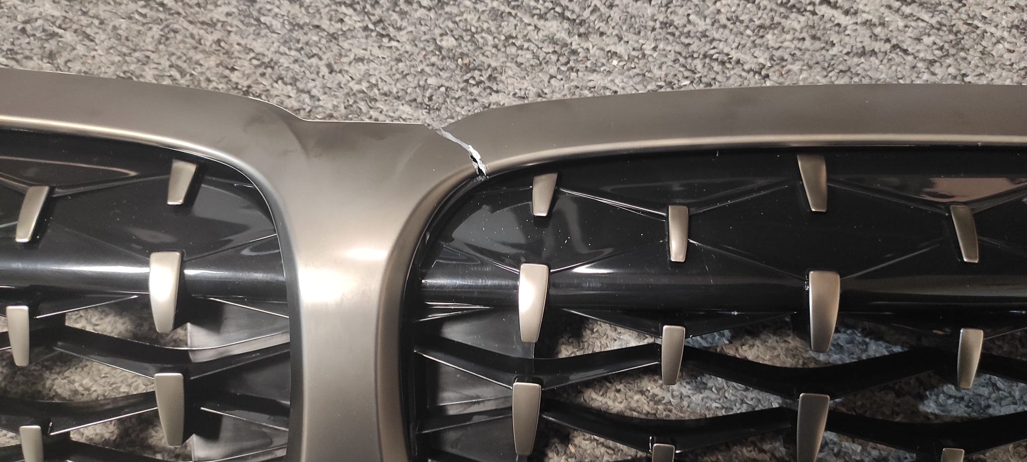 Kratka przednia-Grill BMW 3' G20 - Zamiennik - obrazek 4