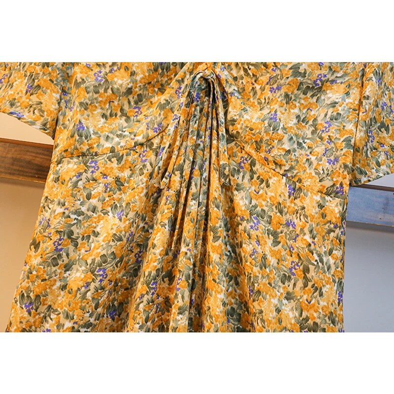 Kwiatowa sukienka Vintage z krótkim rękawem - obrazek 2