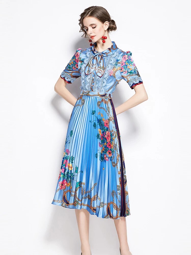 Plisowana midl sukienka z nadrukiem - obrazek 3