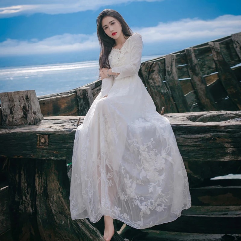 Maxi damska sukienka z haftem Boho - obrazek 4