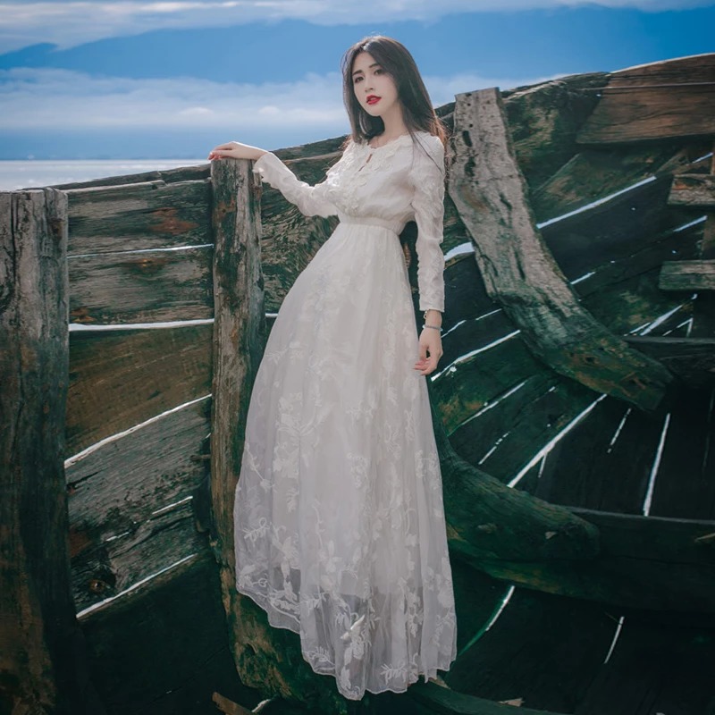 Maxi damska sukienka z haftem Boho - obrazek 5