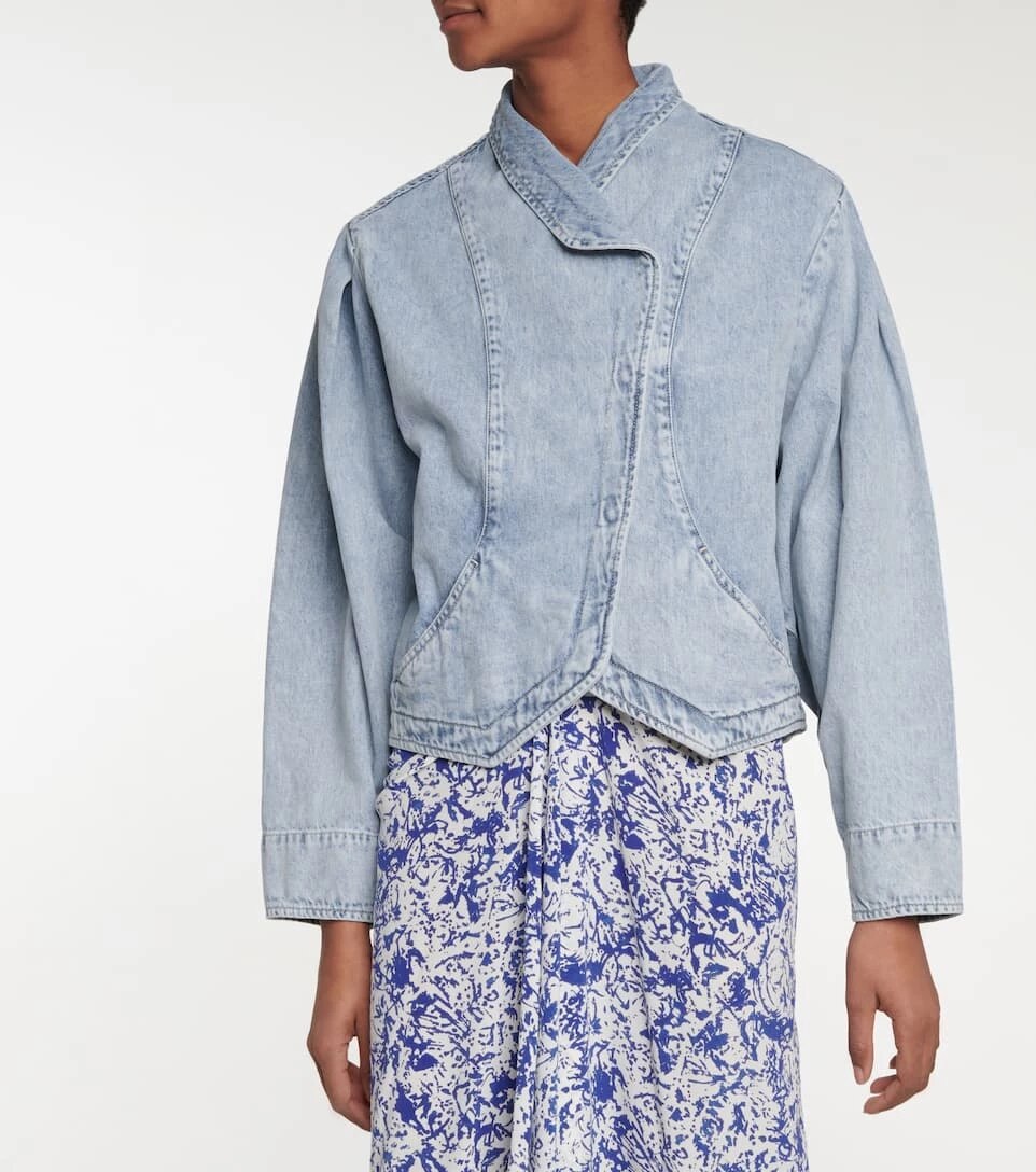 Asymetryczna damska kurtka jeansowa - obrazek 2