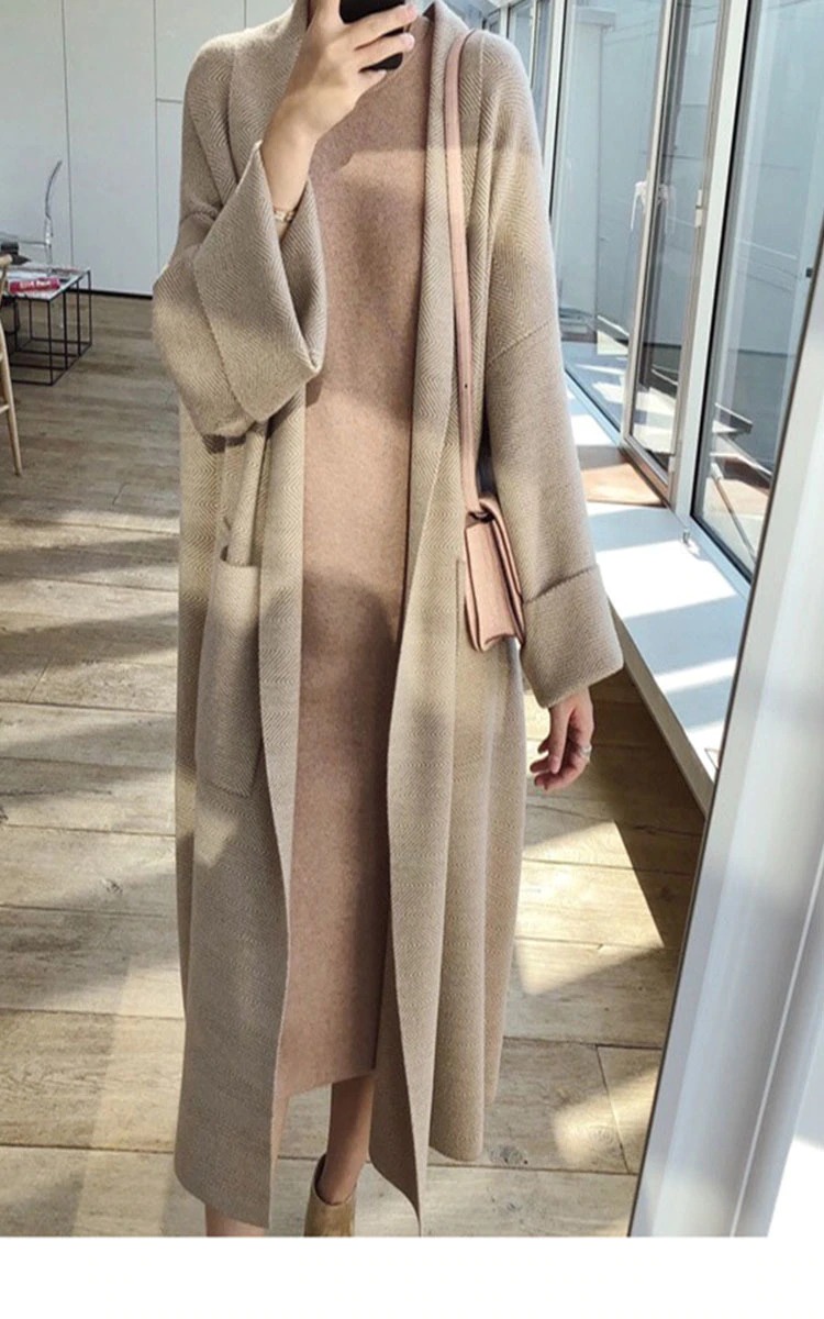 Damski płaszcz narzuta sweter - obrazek 4