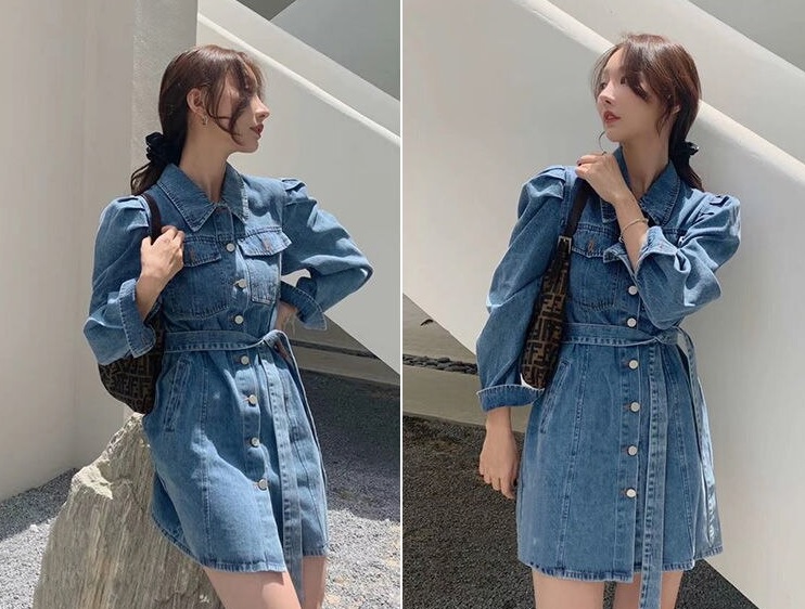 Damska mini sukienka jeansowa z bufkami - obrazek 3