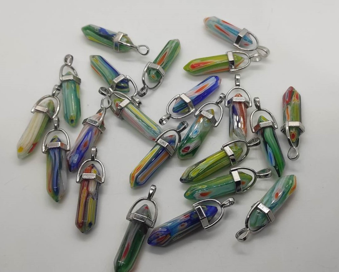 Kolorowy Kamień do naszyjnika - obrazek 2