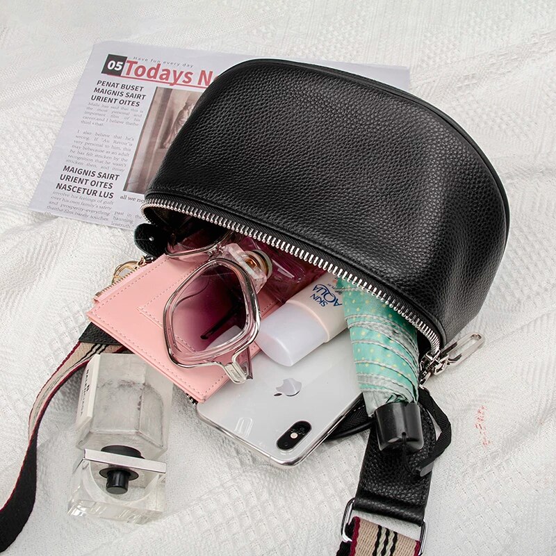 Skórzana saszetka listonoszka kremowa - obrazek 2