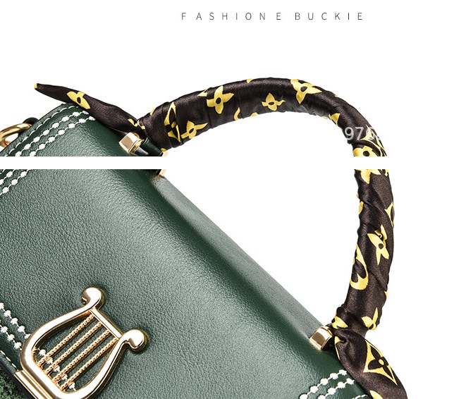 Torebka damska na ramię listonoszka - obrazek 4