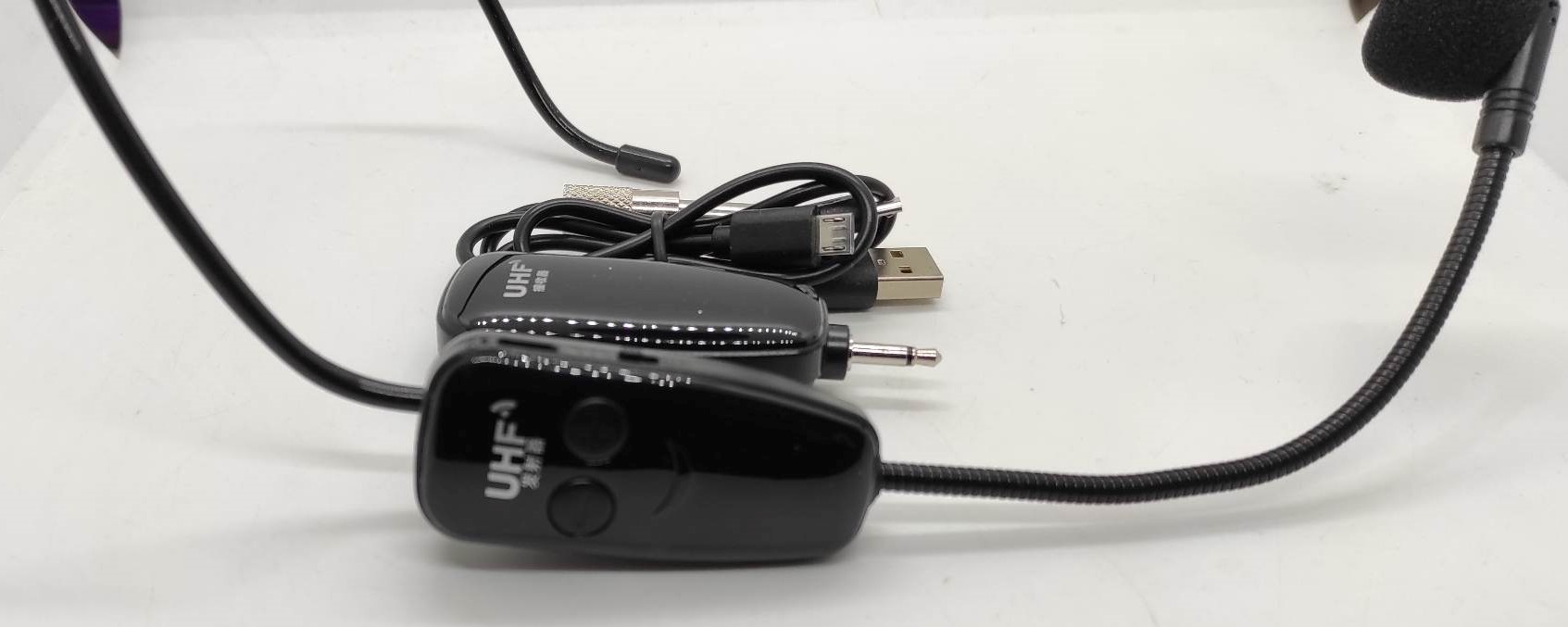 BEZPRZEWODOWY MIKROFON UHF - obrazek 2