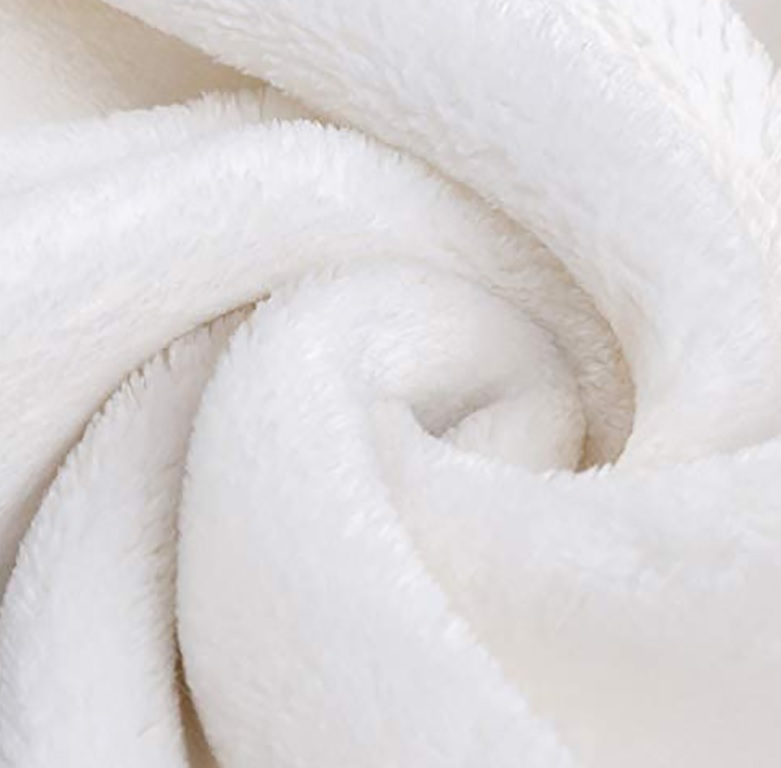 Polarowy koc w panterkę 120x150cm - obrazek 2