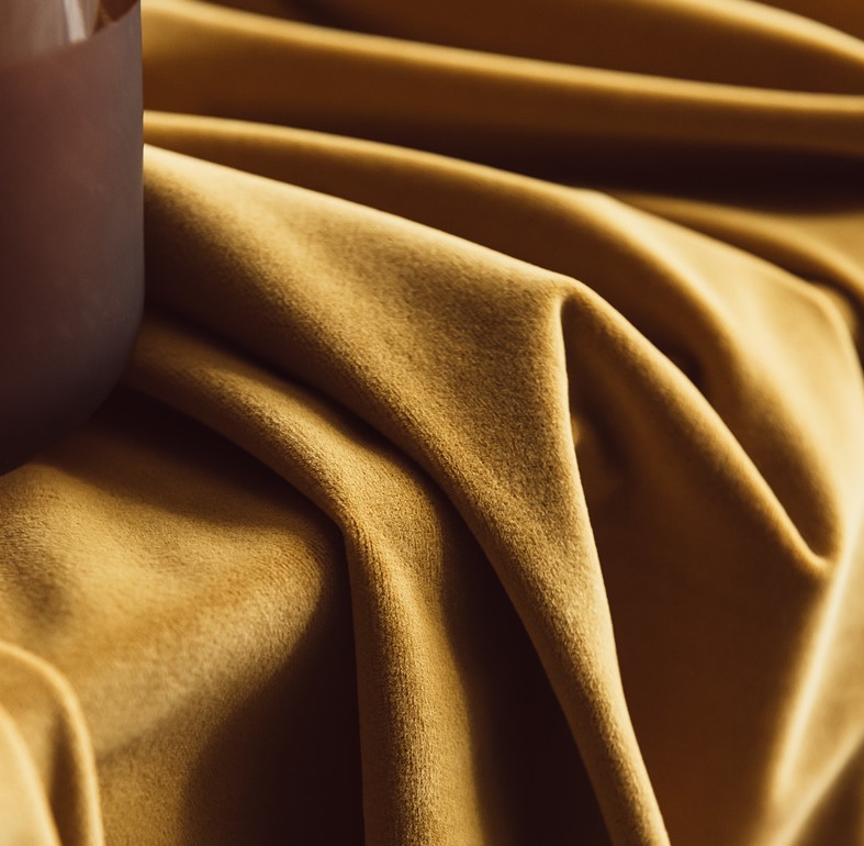 Welurowe zasłony zaciemniające z przelotkami Złote 2szt - obrazek 2