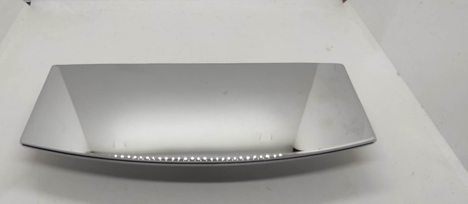 PIĘKNA BATERIA UMYWALKOWA BŁYSZCZĄCA - obrazek 2