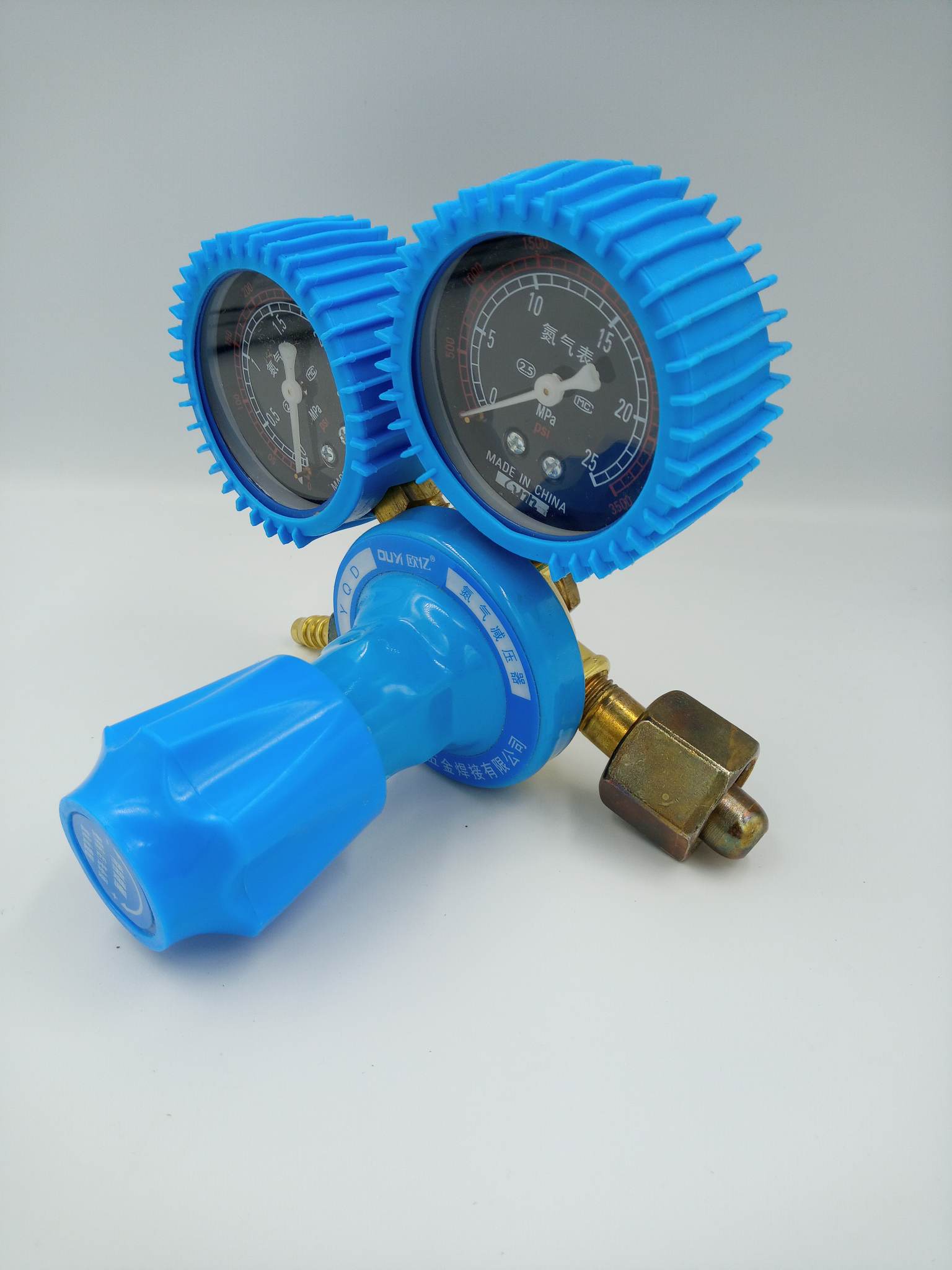 Reduktor butlowy azotu 2 manometry 250 Bar - obrazek 3