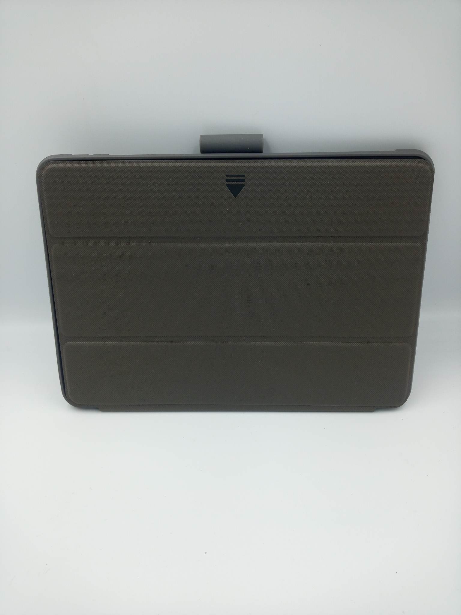 Etui do tableta iPad brązowe z klapką - obrazek 3