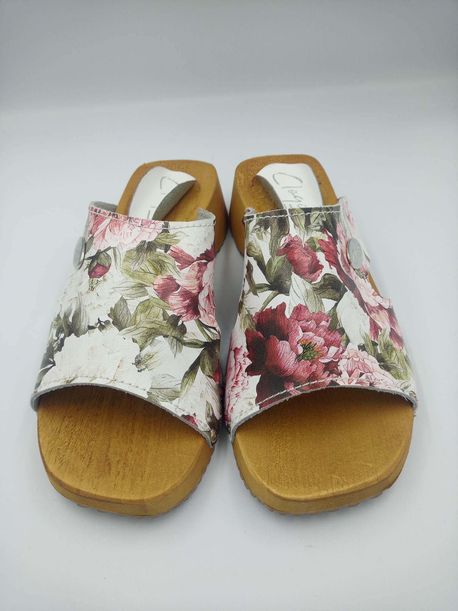 Chodaki drewniaki skórzane obuwie medyczne - obrazek 4