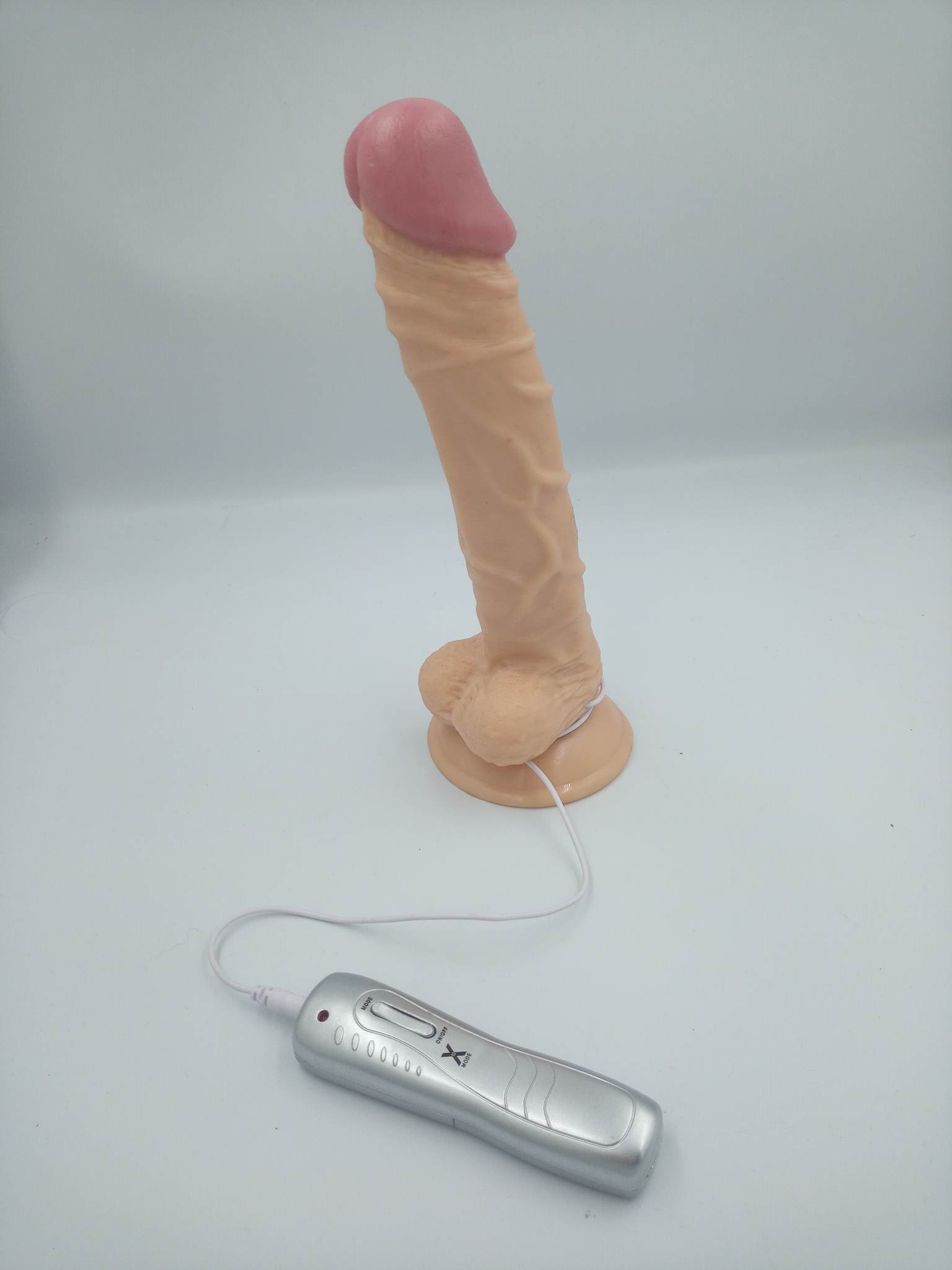 Wibrujące dildo sterowany pilotem 10 funkcji - obrazek 4
