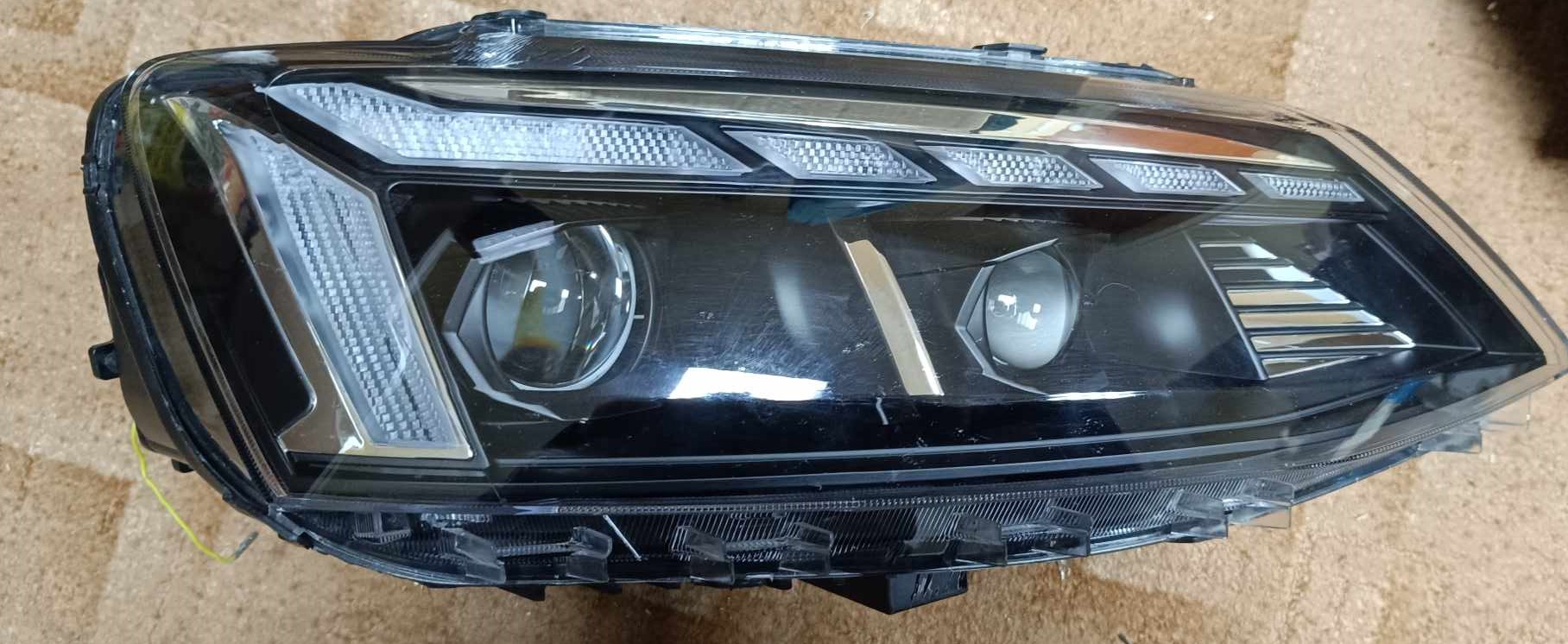 Reflektory do VOLKSWAGEN Volkswagen Jetta - obrazek 4