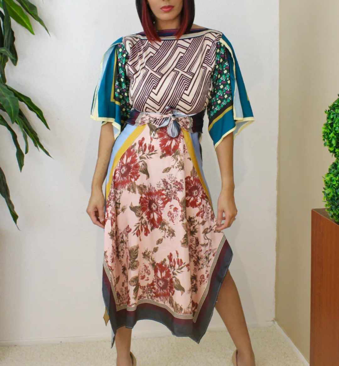 Damska letnia wielokolorowa sukienka rozmiar M - obrazek 4