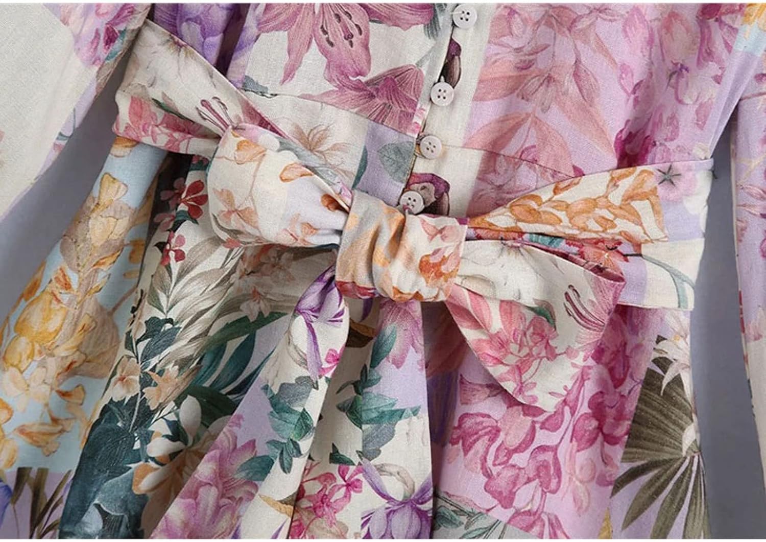 Sukienka mini w kwiaty z długim rękawem - obrazek 5