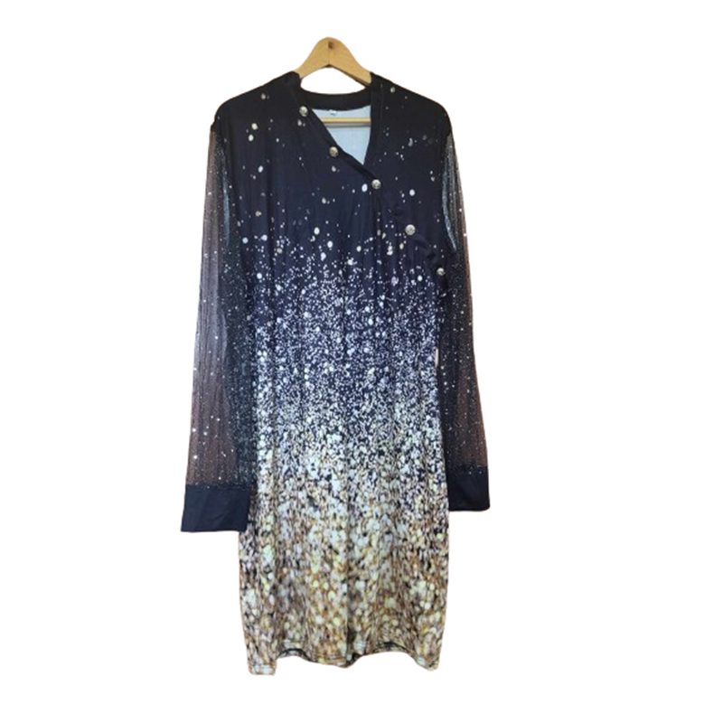 Damska sukienka z długim przezroczystym rękawem