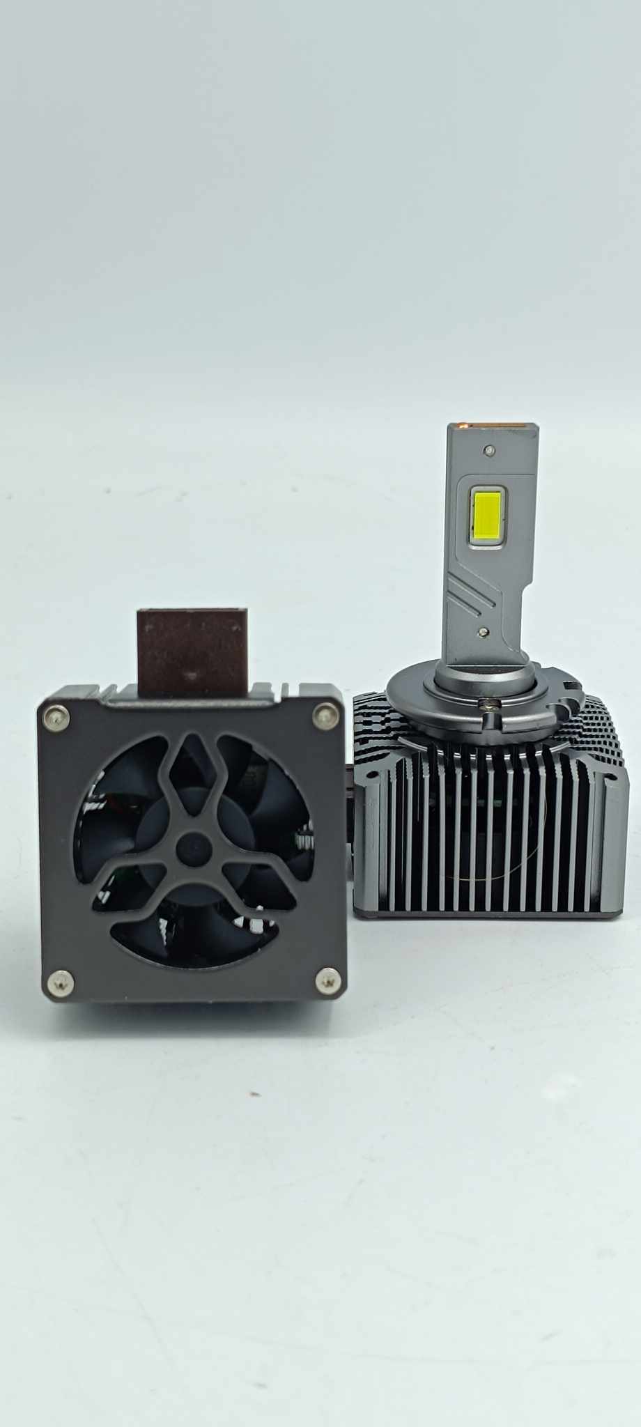 Zestaw żarówek D1s Led, 35000lm,6000K 12-24V - obrazek 4