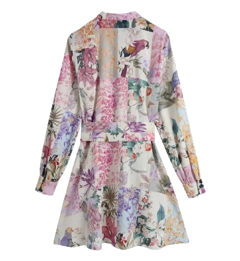 Sukienka mini w kwiaty z długim rękawem - obrazek 2