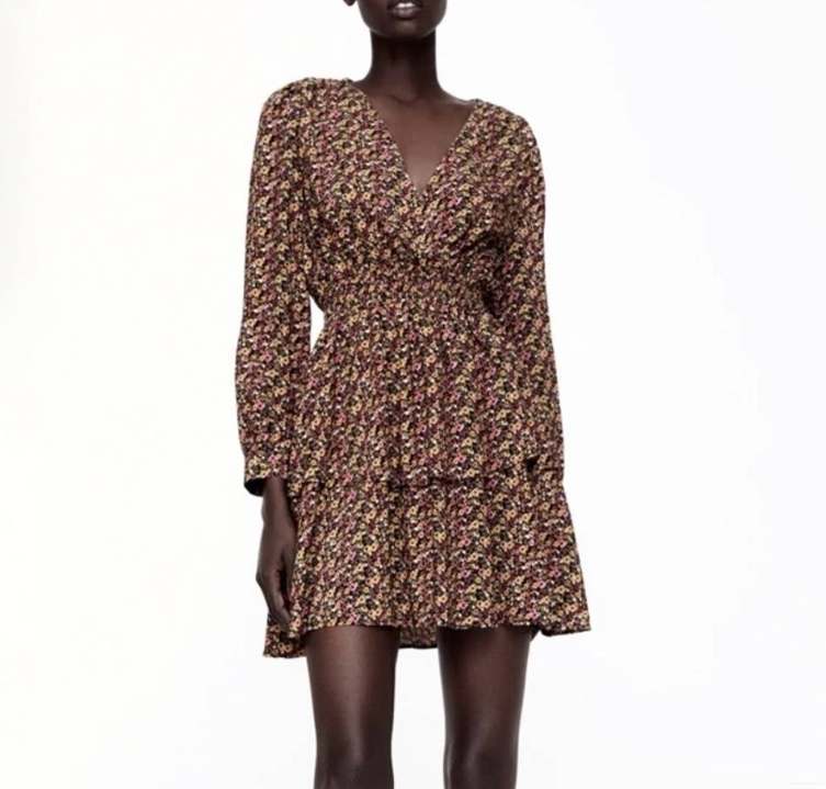 Damska sukienka mini w kwiaty z długim rękawem - obrazek 3