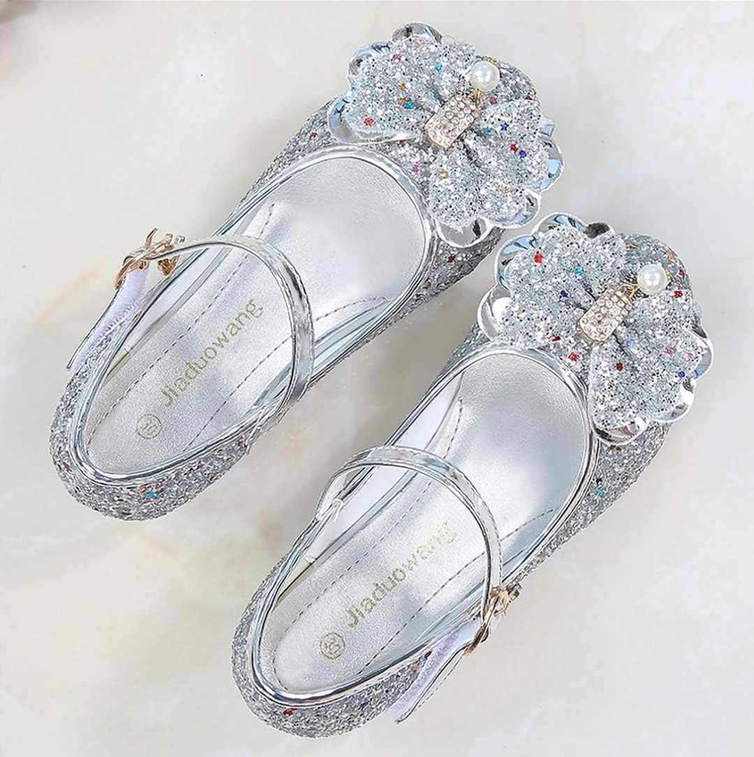 Dziewczęce błyszczące sandałki srebrne - obrazek 4